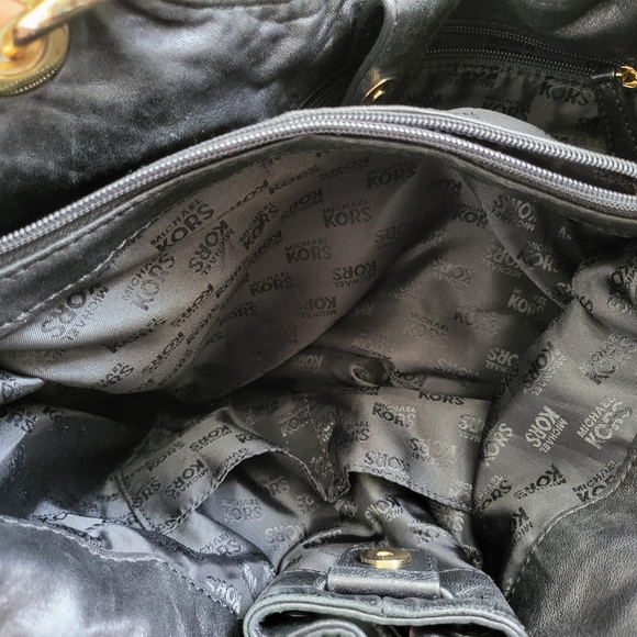 Michael Kors Purse - Picture 6 of 8